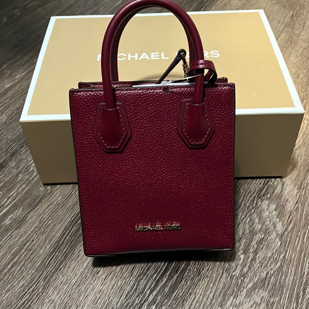 Michael Kors crossbody